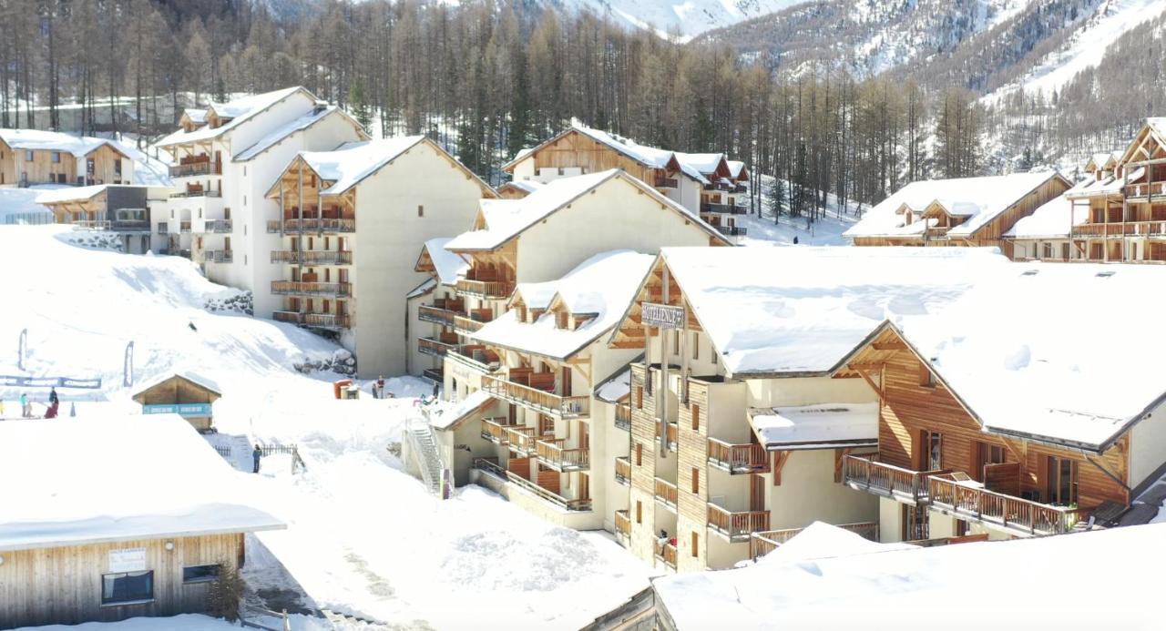 Les Terrasses Du Soleil D'Or By Infini Mountain Aparthotel Les Orres Exterior photo