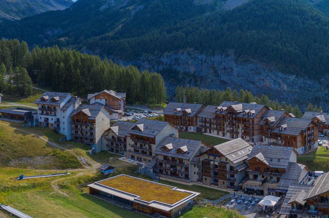 Les Terrasses Du Soleil D'Or By Infini Mountain Aparthotel Les Orres Exterior photo